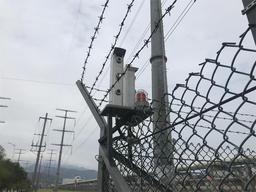 山東青島某石化基地激光入侵探測器案例展示